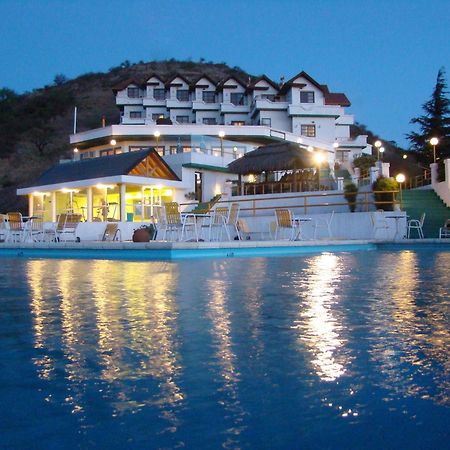 Le Mirage Village Club Resort Вілья-Карлос-Пас Екстер'єр фото